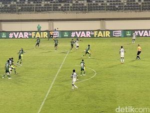 Hasil Championship: Libas Persipura 2-0, PSS SLeman Dingin di Puncak