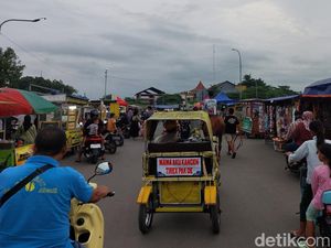Sensasi Ngabuburit Tempo Dulu di Jalan Kiai Abbas Cirebon