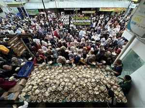 Ribuan Porsi Ludes! 5 Fakta Menarik Bukber di Masjid Jogokariyan