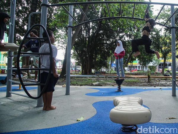 Wajah Baru Taman Kota Bekasi Kini Lebih Terbuka dan Ramah Anak