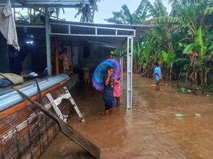 Dua Kecamatan Lombok Barat Diterjang Banjir, Ratusan KK Terdampak