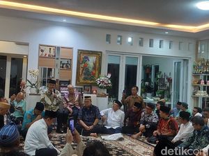 Sejumlah Tokoh Hadiri Buka Bersama di Rumah Ketum ICMI Arif Satria