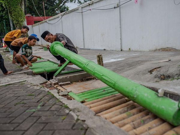 Meriam Tradisional Jadi Penanda Berbuka Puasa di Rangkasbitung