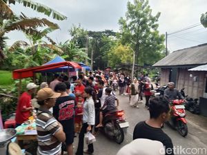 Pasar Ramadan Lengkong Jadi Magnet Ngabuburit Warga Ponorogo