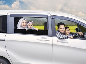 Kalender Jawa Senin Pon 2 Maret 2026: Hari Baik Bepergian