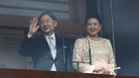 Momen Langka, Kaisar Naruhito Sapa Publik di Tokyo Saat Ulang Tahun ke-66