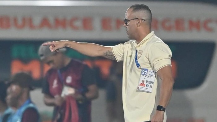 Pelatih Borneo FC Fabio Lefundes.