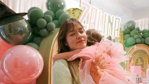 Potret Zalina Putri Raisa-Hamish Ultah ke-7, Wajahnya Mulai Terungkap