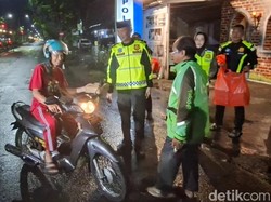 Pos Lantas Pujahito Jadi Ruang Harmoni Ojek Online-Pangkalan di Nganjuk