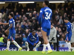 Chelsea Lagi Memble, Arsenal dan Aston Villa Menanti