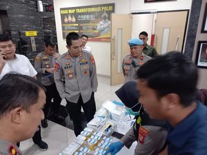 77 Personel Polres Jakbar Dites Urine Dadakan, Ini Hasilnya