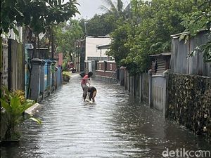 Siswa SD-SMP Makassar Belajar Daring 4 Hari Imbas Cuaca Ekstrem Picu Banjir