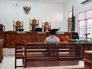 Korupsi Pembayaran Fiktif, Eks Bendahara Dinas PUPR Nisel Divonis 3 Tahun Bui