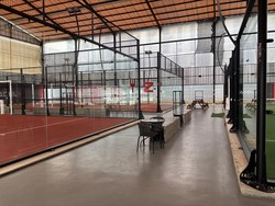 Tips & Trik Bikin Lapangan Padel Anti Berisik biar Warga Tak Terusik