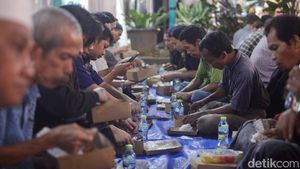 Masjid Raya Bintaro Jaya Siapkan 30.000 Takjil Selama Ramadan