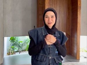 Gelar Salat Id Perdana, Hanung Bramantyo dan Zaskia Mecca Gak Bisa Tidur