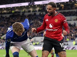 King MU Sikat Everton, Carrick Puji Performa Gacor Cunha