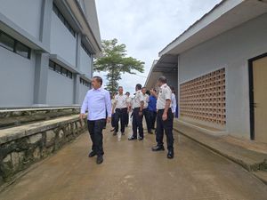 Agus Andrianto Sidak Lapas Ciangir, Petugas: Pertama Kali Menteri ke Sini