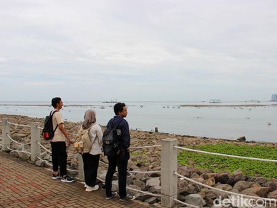 Ngabuburit Sambil Rekreasi di PIK 2