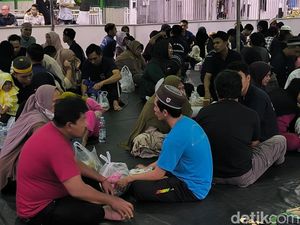 Di Dalam Rutan, Ratusan Napi Samarinda Buka Puasa Bareng Keluarga