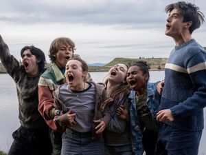 A Gem of a Film! Drama Terbaru James Norton Banjir Pujian