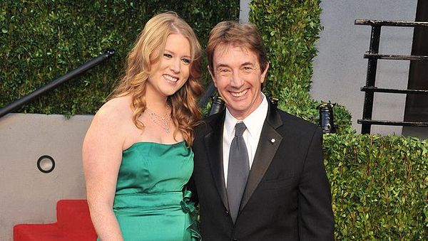 Potret Kebersamaan Martin Short dan Katherine
