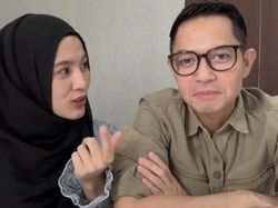 Romantis! Alyssa Soebandono dan Dude Herlino Makan Bareng hingga Ngerujak