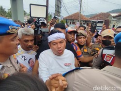 KDM Pastikan 250 KK Terdampak Banjir Ciamis Terima Rp 5 Juta