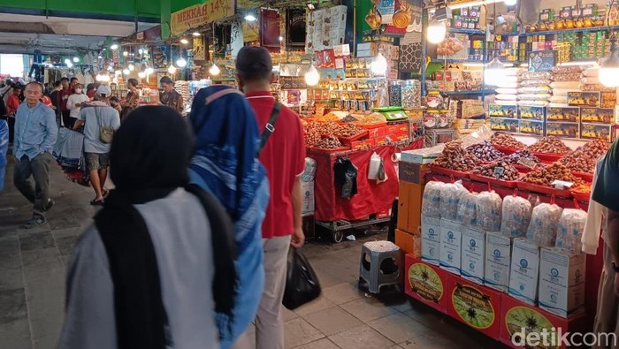 Jangan Sampai Kegocek! Merek & Ciri Kurma Israel yang Wajib Kamu Tahu di Bulan Puasa