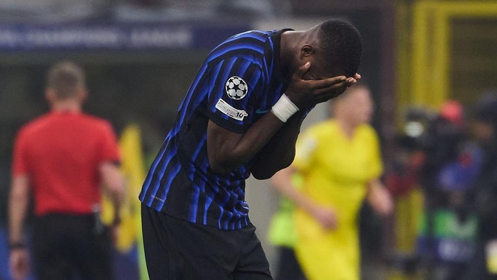 Liga Champions memainkan 4 laga babak playoff 16 besar dini hari tadi. Inter Milan dipastikan tersingkir usai dikalahkan Bodo/Glimt.