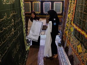 Sentuhan Ayat Al-Quran di Batik Laweyan Solo