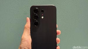 Tampilan Tecno Camon 50: HP Rp 3 Juta Kamera Kelas Atas & Baterai Jumbo