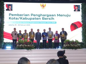 Gubernur Sulsel Raih Penghargaan Pembina Terbaik Pengelolaan Sampah 2026