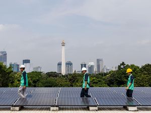 Biang Kerok Panel Surya RI Masuk AS Digetok Tarif Selangit