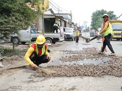 Pemkab Sidoarjo Kebut Perbaikan 41 Jalan, Target Tuntas Sebelum Lebaran