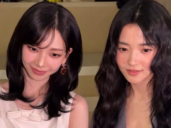 Adu Gaya Kim Tae Ri Pakai Bra di Show Prada, Karina Tampil Bergaun Putih