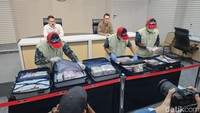 Penampakan Duit Rp 5 M dalam 5 Koper yang Disita KPK dari Safe House Ciputat