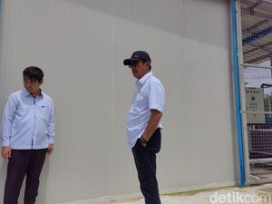 Trenggono Targetkan Kampung Nelayan Hapus Kemiskinan di Pesisir