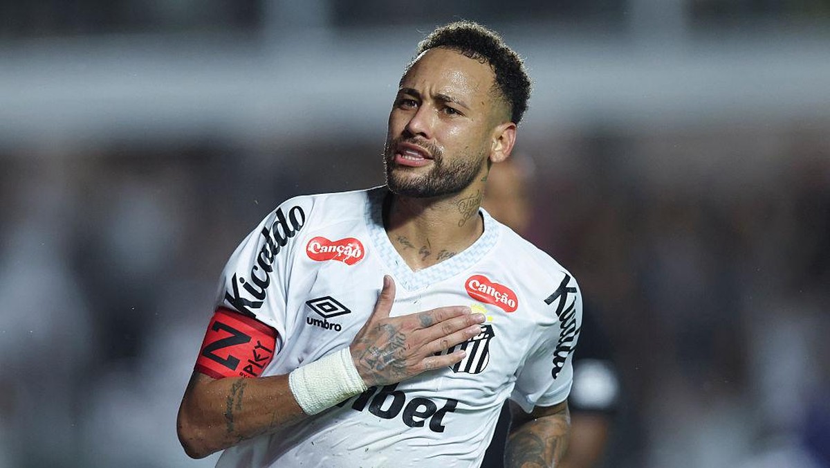 Neymar merayakan golnya ke gawang Vasco da Gama. Foto: Getty Images/Alexandre Schneider
