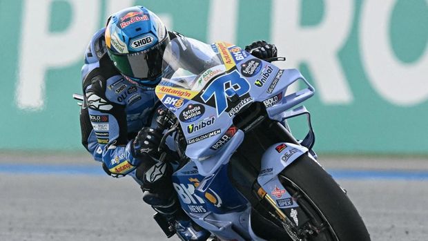 BK8 Gresini Racing's Spanish rider Alex Marquez rides during a practice session at the Buriram International Circuit in Buriram on February 27, 2026, ahead of the Thailand MotoGP Grand Prix. (Photo by Lillian SUWANRUMPHA / AFP)