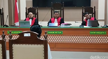 Terdakwa Pembunuh Sekeluarga di Indramayu Seret Nama Aman Yani, Kini Dipolisikan