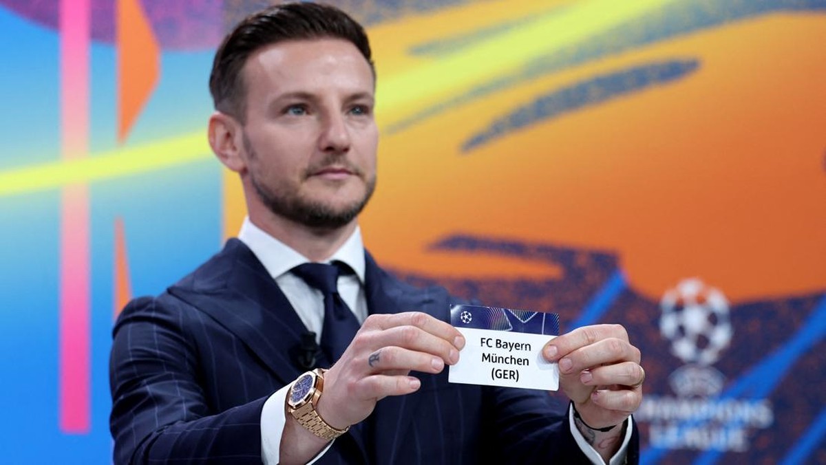 Bayern Munich terundi melawan Atalanta di babak 16 besar Liga Champions. (Foto: REUTERS/Pierre Albouy)