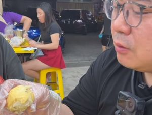 Trump versi China Ajak Keluarga Makan Durian, Momennya Jadi Sorotan Netizen
