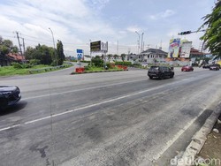 Viral Cairan Misterius Bikin Pemotor Terpeleset di Krapyak Semarang