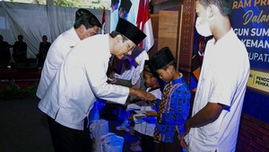 Gus Ipul ke Pilar dan Operator Data Nganjuk: Bela Masyarakat Paling Bawah