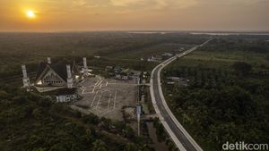 Masjid Tanpa Kubah Hiasi Pesisir Jambi