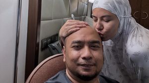 Meisya Siregar Umrah di Bulan Ramadan, Bebi Romeo Akhirnya Cukur Pelontos