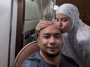 Meisya Siregar Umrah di Bulan Ramadan, Bebi Romeo Akhirnya Cukur Pelontos