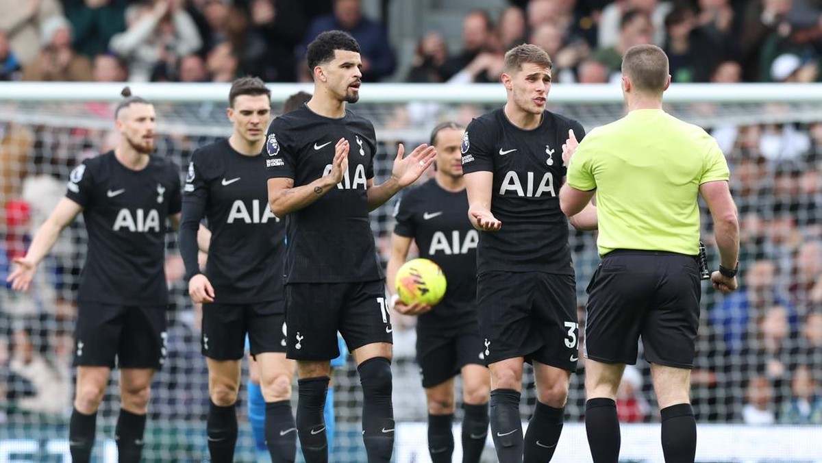 Hasil Fulham vs Tottenham Hotspur. (Foto: CameraSport via Getty Images/Rob Newell - CameraSport)