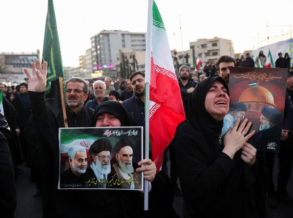 Gelombang Duka Selimuti Teheran Pascakematian Khamenei